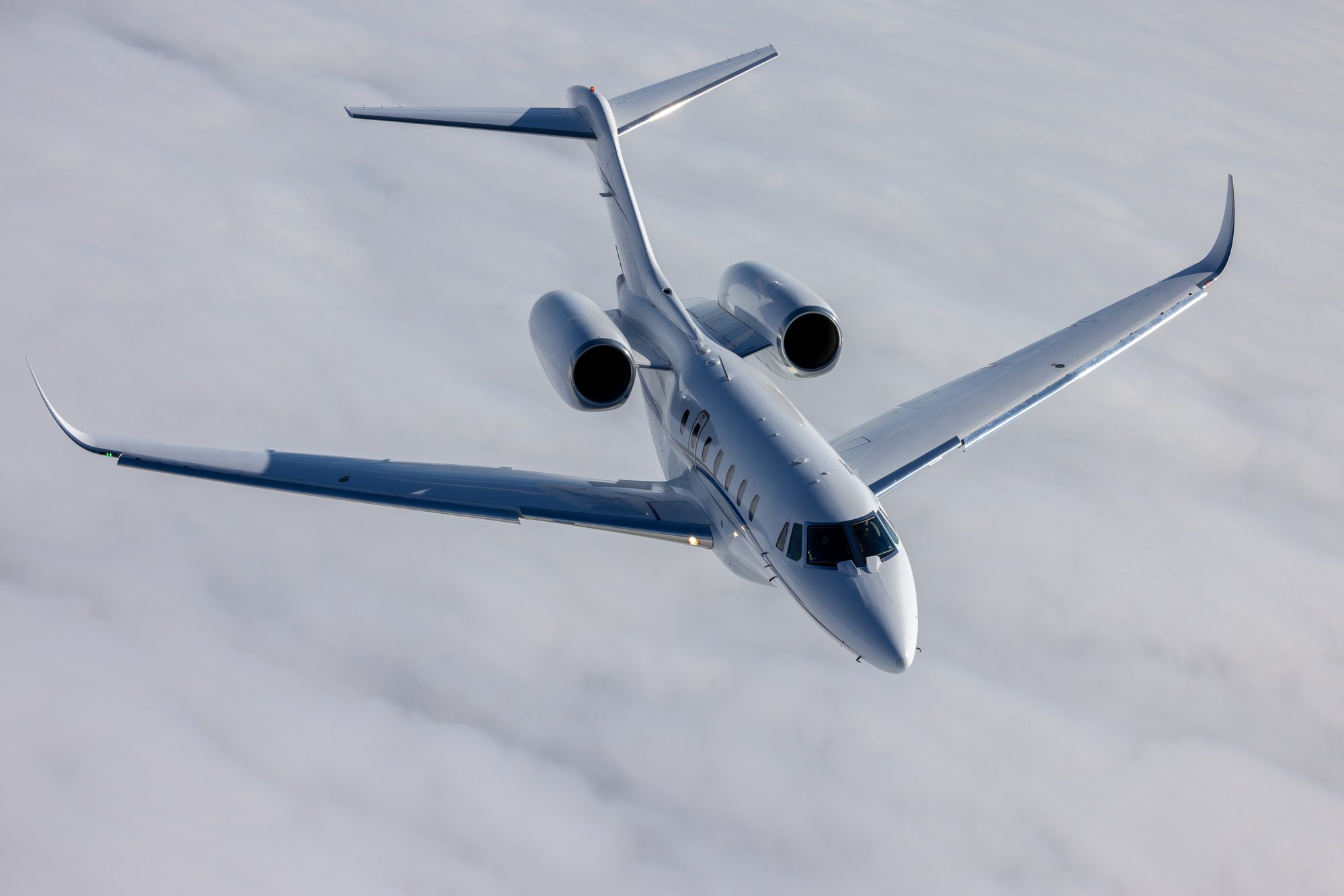 Become a contract pilot