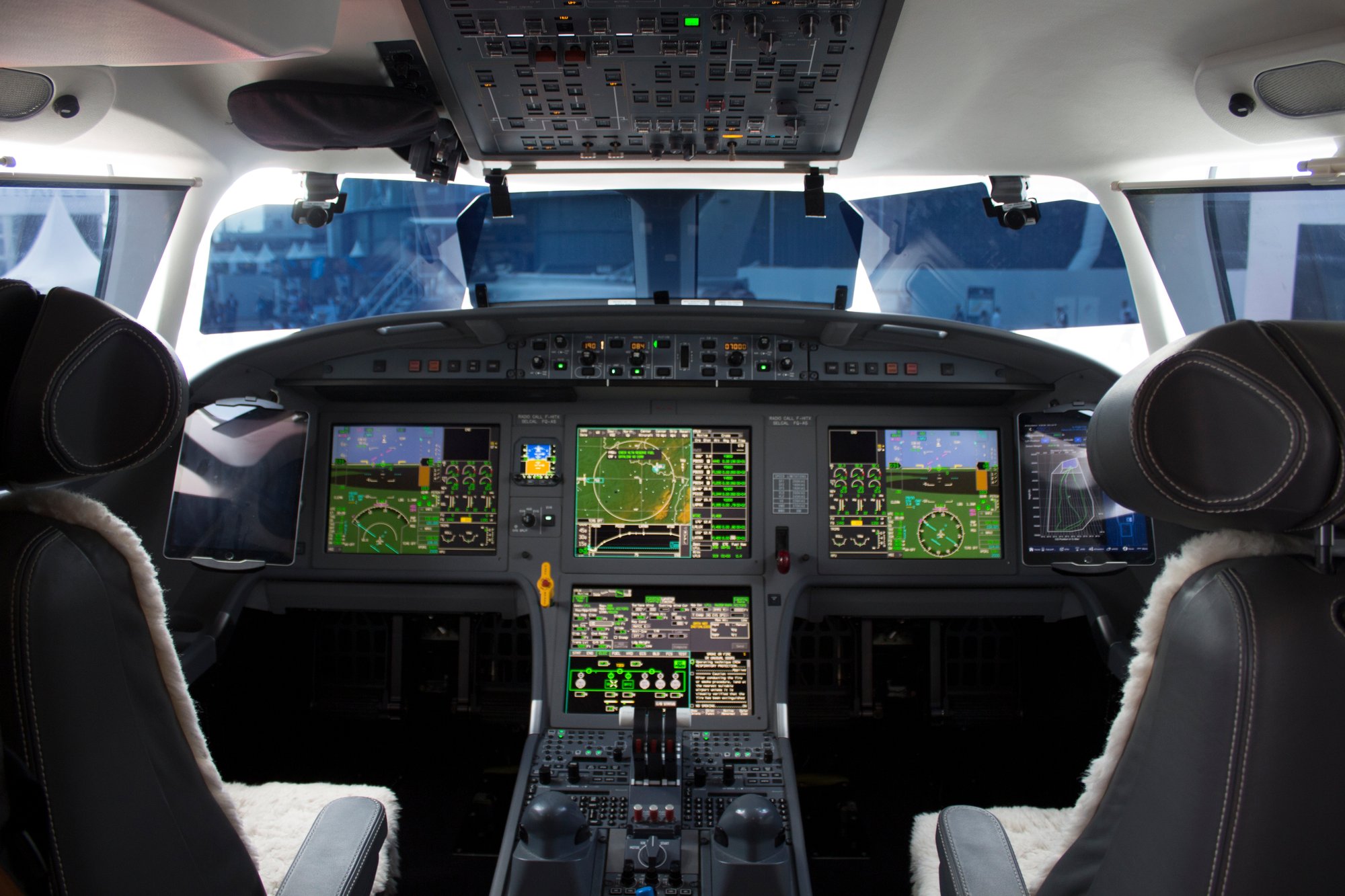 Falcon Contract Flight Crew Falcon Contract Flight Crew